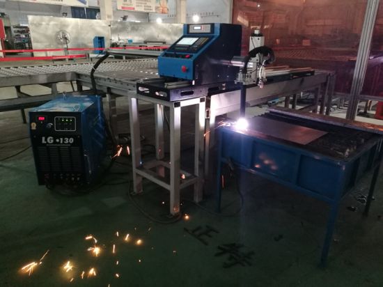 금속 플레이트 용 CNC 공장 공급 플라즈마 및 불꽃 테이블 절단기